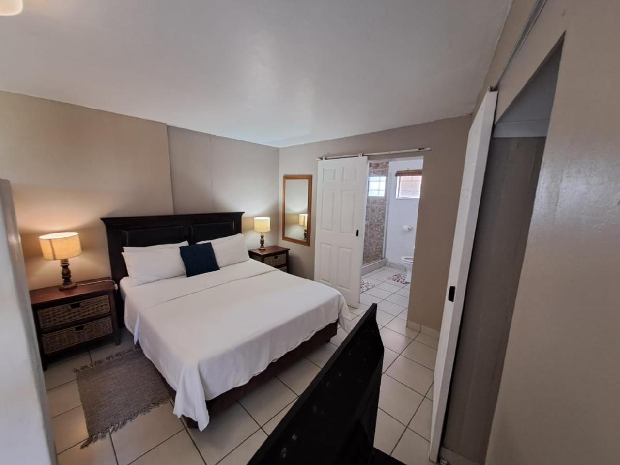 Beachfront Cabanas Amanzimtoti Luaran gambar